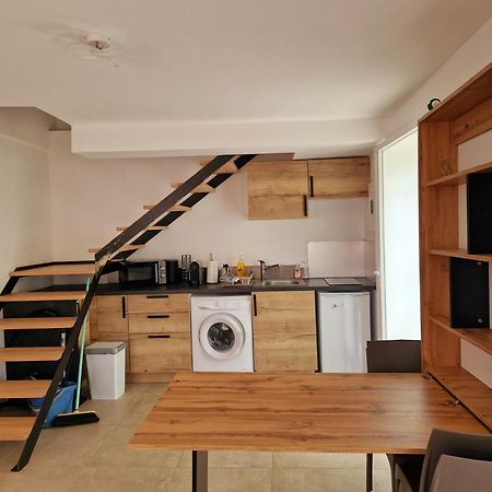 Bel Appartement Duplex Ventabren Esterno foto
